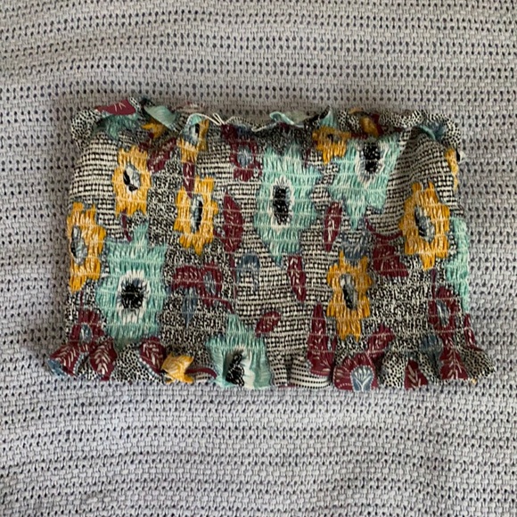 Bcbg Generation Smocked tube top with straps - Picture 2 of 4